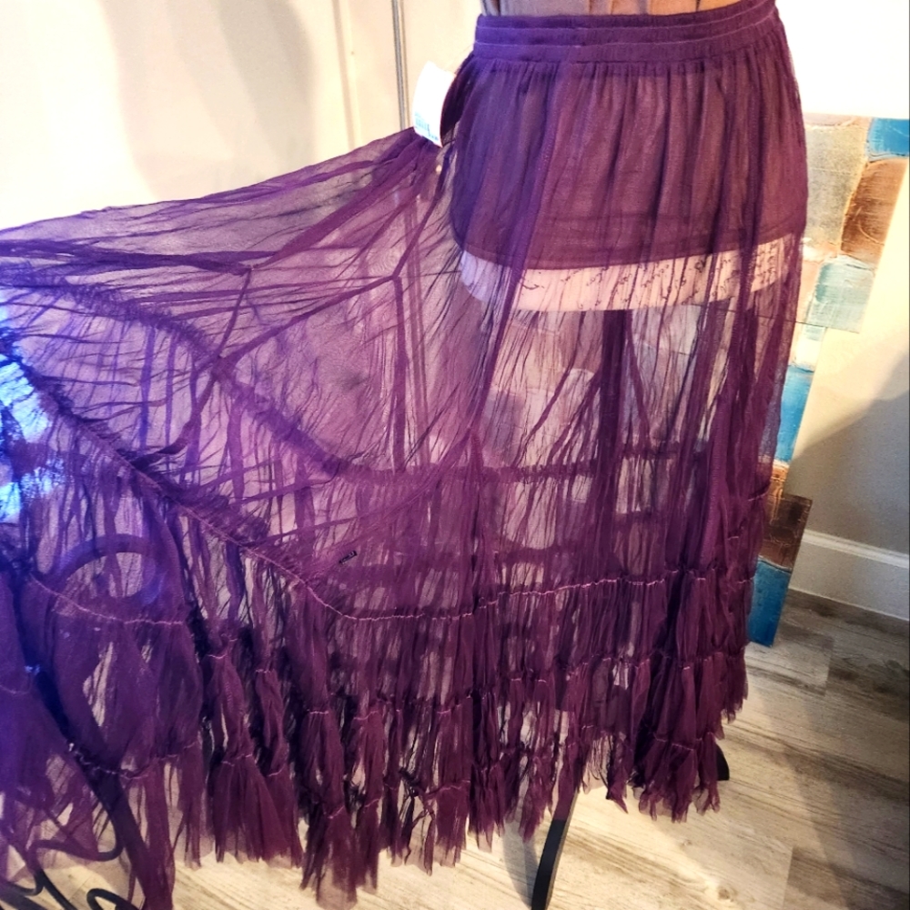 Sheer ruffle skirt